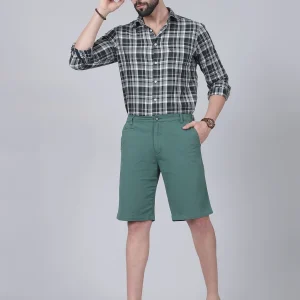 Men's Solid Green Regular Fit Casual Bermuda