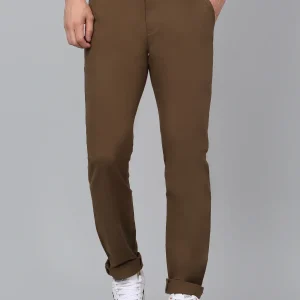Men's Brown Solid Non-Pleated Stretchable Casual Trouser